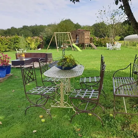 La Toulotte Chez Claire Et Christian